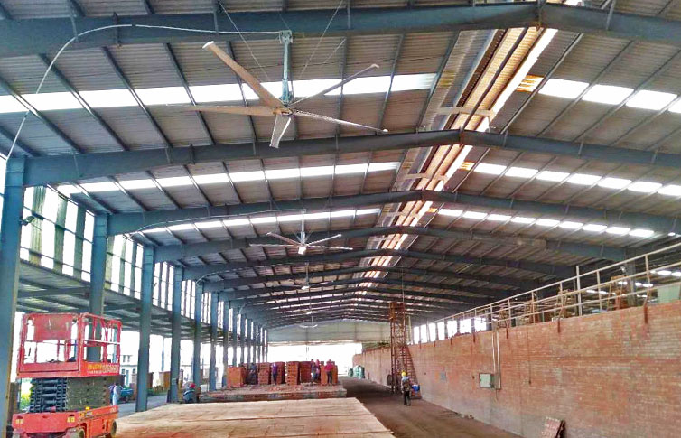 山東磚瓦生產(chǎn)廠工業(yè)大風扇促進生產(chǎn)效率